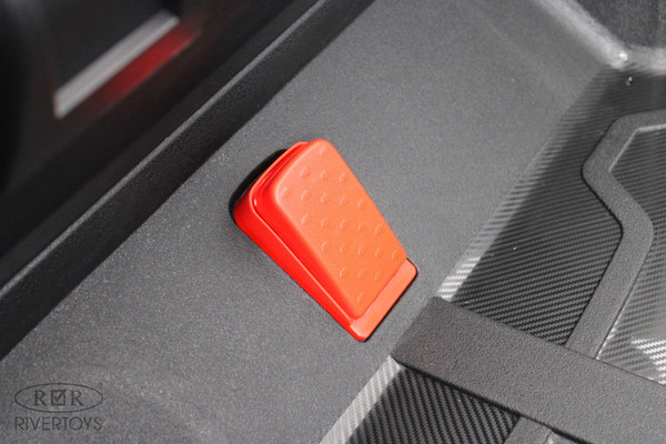 Изображение товара Детский автомобиль RiverToys Buggy Камуфляж P333PP (зеленый)