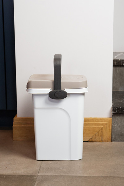 Изображение товара Емкость для хранения корма Stefanplast 98551 (прозрачный/светло-серый)