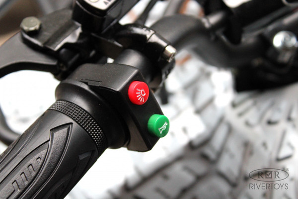 Изображение товара Детский квадроцикл RiverToys Tiki Lux Камуфляж (зеленый)