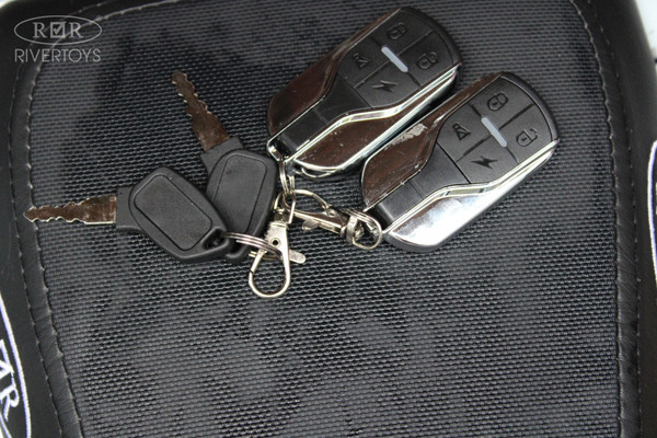 Изображение товара Детский квадроцикл RiverToys Tiki Камуфляж (зеленый)