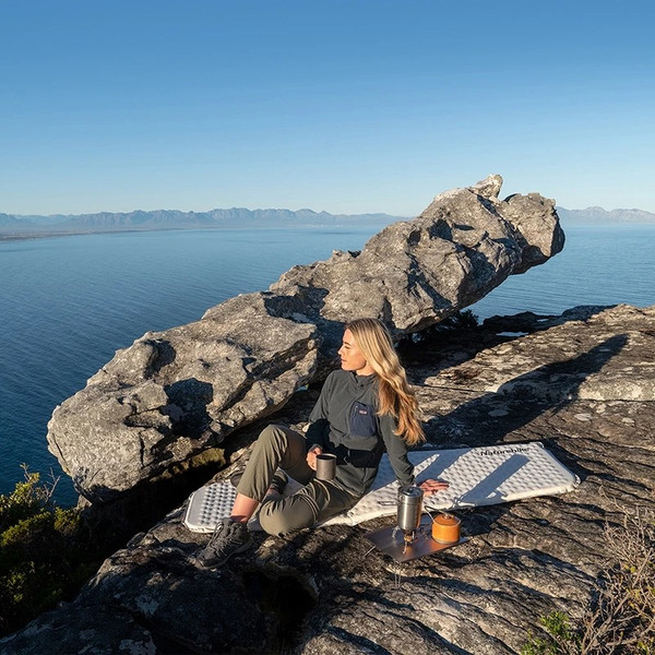 Изображение товара Туристический коврик Naturehike CNK2300DZ013 Ultralight / 6976023926976 (серый)