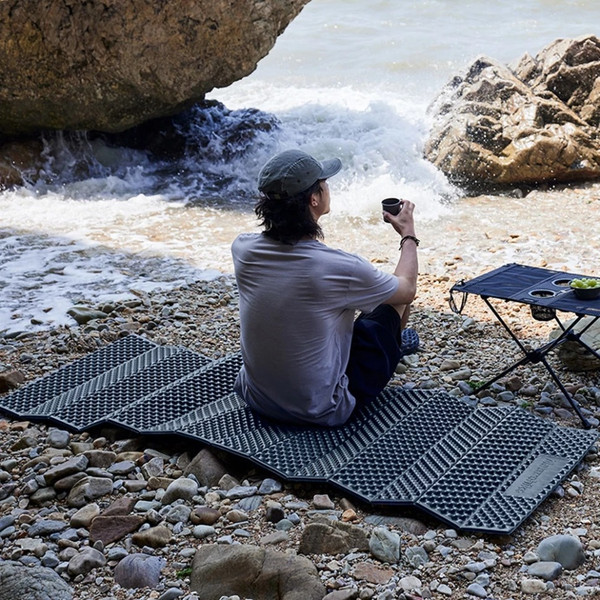 Изображение товара Туристический коврик Naturehike CNK2300DZ017 / 6976023923197 (серо-голубой)