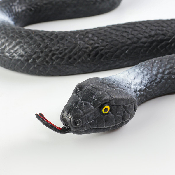 Изображение товара Фигурка игровая Sima-Land Змея. Черная мамба / 10460438