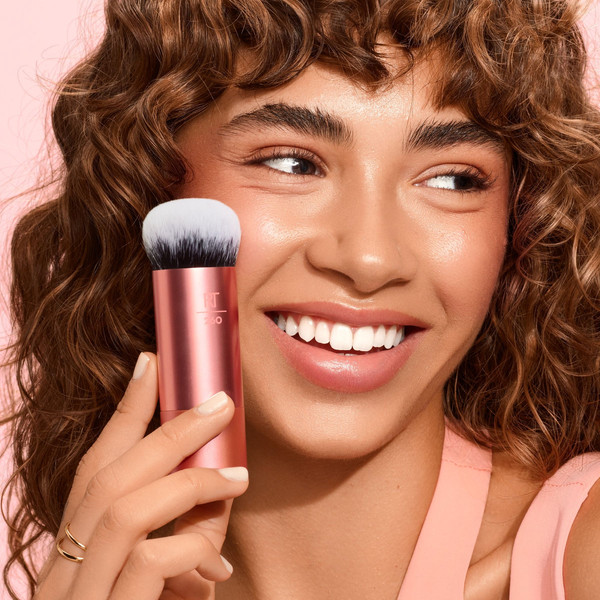 Изображение товара Кисть для макияжа Real Techniques Bubble Blending Brush / RT10012700