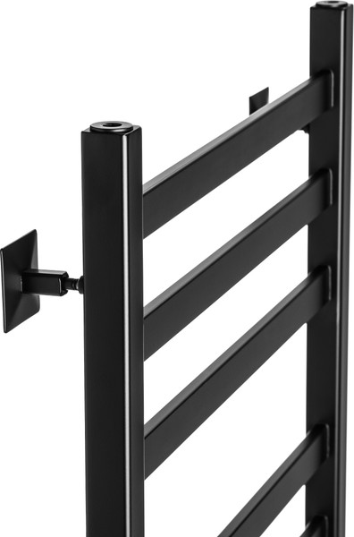 Изображение товара Полотенцесушитель водяной Ростела Квадро V 30 400х600/6 1/2" (Ral 9005, нижнее подключение)