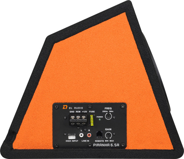 Изображение товара Корпусной активный сабвуфер DL Audio Piranha 6.5A