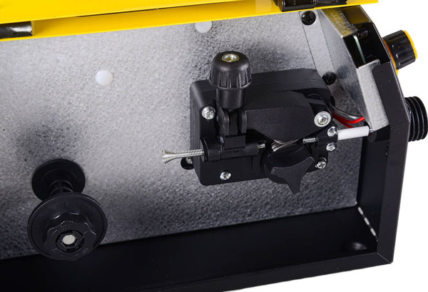 Изображение товара Полуавтомат сварочный EUROLUX IWM-200 MIG 5в1 / 65/180