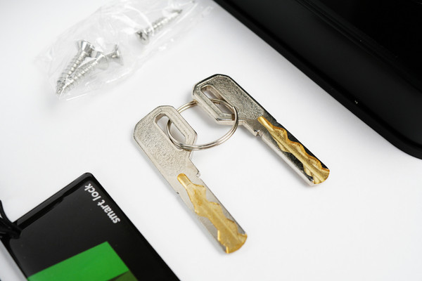 Изображение товара Умный замок Roome Tuya Digital Fingerprint Lock X6 (черный)