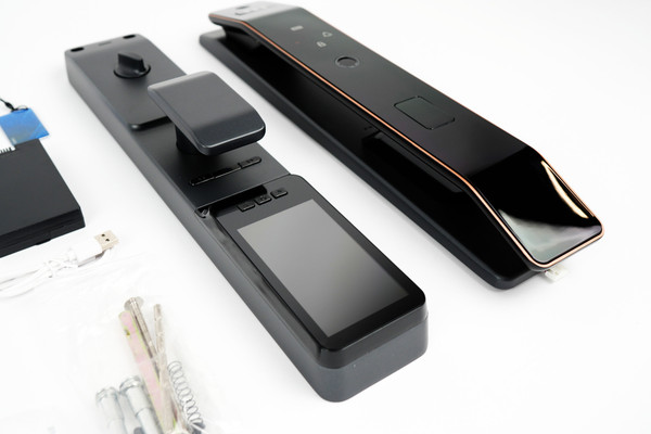 Изображение товара Умный замок Roome Tuya 3D Face Intercom Lock 3D Face-1 (черный)