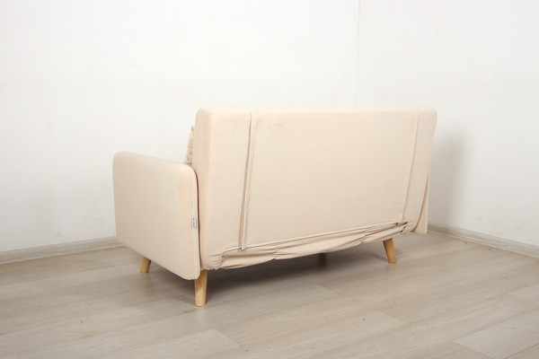 Изображение товара Диван DiArt Элли 1200 с подлокотниками (велюр Магия 3/ножки светлые)