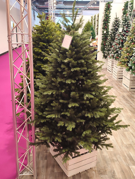 Изображение товара Ель искусственная GreenTerra Мариэль (2.1м)