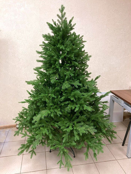 Изображение товара Ель искусственная GreenTerra Раскидистая Премиум (2.1м)