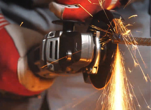 Изображение товара Угловая шлифовальная машина Интерскол УШМ 125/18В (578.0.0.70 )