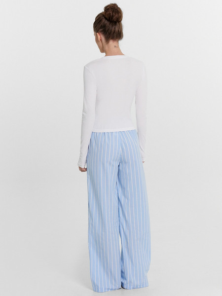 Изображение товара Пижама Mark Formelle 592549 (р.170-104-110, белый/голубая полоска)