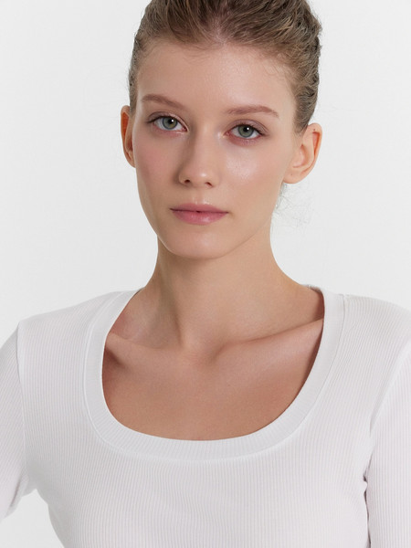 Изображение товара Пижама Mark Formelle 592549 (р.170-104-110, белый/голубая полоска)