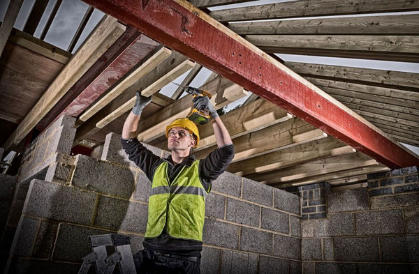 Изображение товара Профессиональная дрель-шуруповерт DeWalt DCD791D2