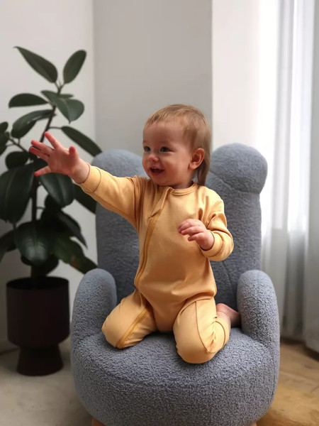 Изображение товара Набор комбинезонов для малышей MOWbaby Birds /1282 (Yellow, р.74)