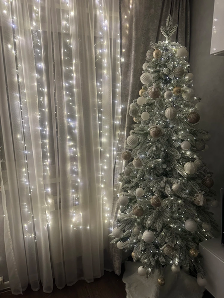 Изображение товара Ель искусственная National Tree Company Эверест стройная заснеженная / ЭВ/ЗСН-210 (210см)