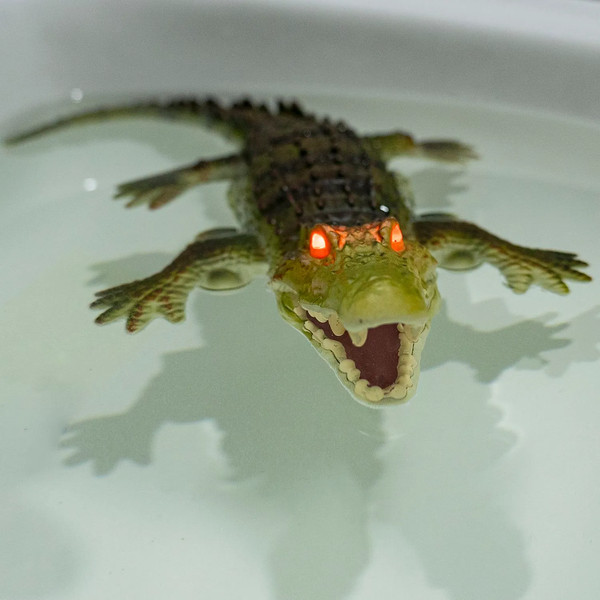 Изображение товара Радиоуправляемая игрушка Bondibon Крокодил / ВВ6500