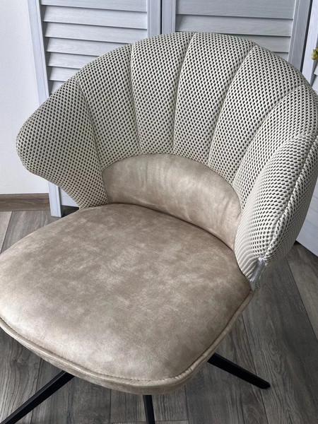 Изображение товара Стул M-City Astra (белый Sonic 23 ткань/7525-01 велюр/ черный каркас)