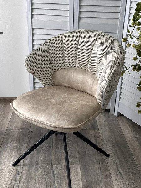 Изображение товара Стул M-City Astra (белый Sonic 23 ткань/7525-01 велюр/ черный каркас)