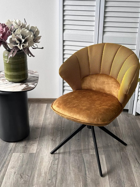 Изображение товара Стул M-City Astra (желтый Sonic 68 ткань/7525-132 велюр/черный каркас)