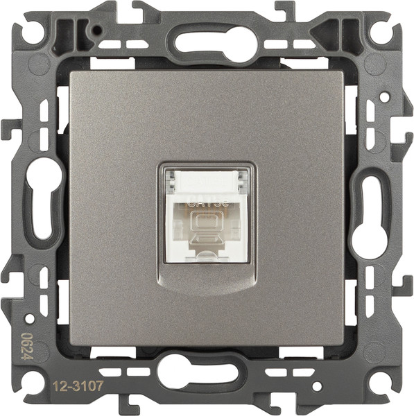 Изображение товара Розетка ЭРА 12-3107-16 / Б0065716 (титан)