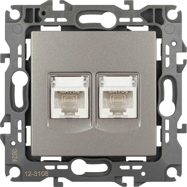 Изображение товара Розетка ЭРА 12-3108-16 / Б0065665 (титан)