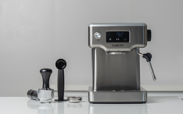 Изображение товара Кофеварка эспрессо Garlyn C60