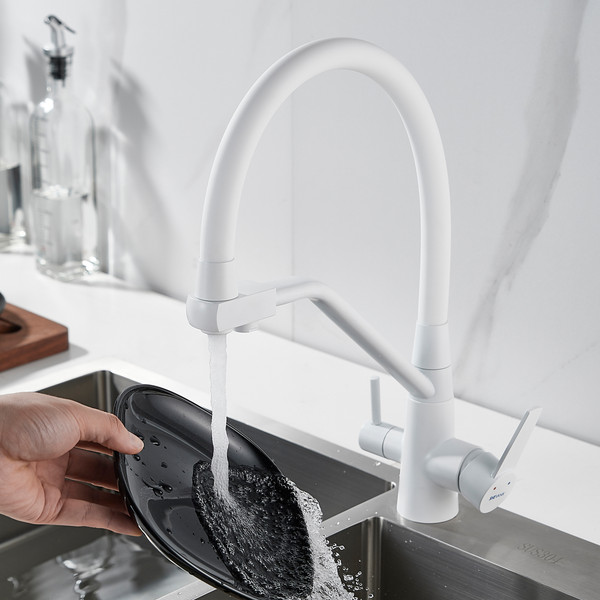 Изображение товара Смеситель Shevanik S968C (белый)