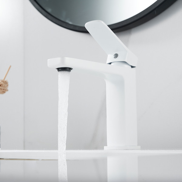 Изображение товара Смеситель Shevanik S9901C (белый)