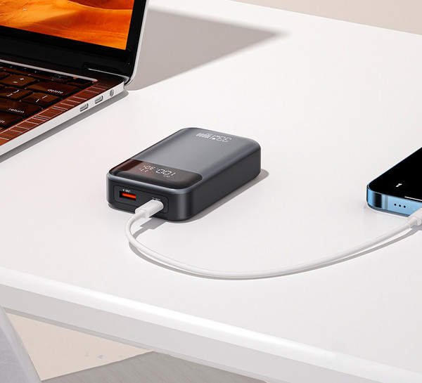 Изображение товара Портативное зарядное устройство XO PR232 10000mAh