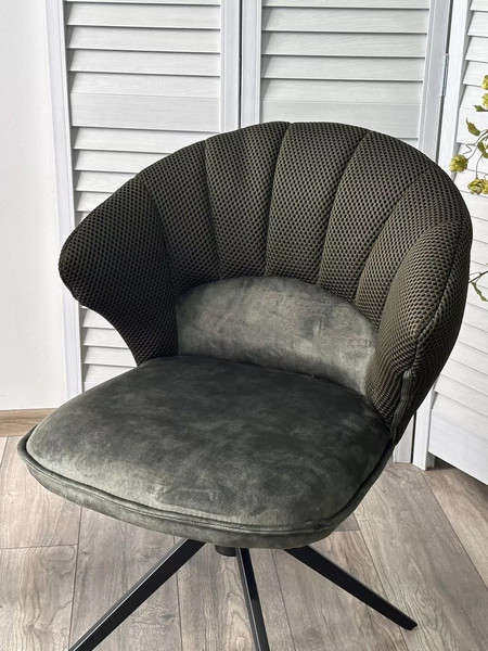 Изображение товара Стул M-City Astra / 621M05768 (зеленый Sonic 77 ткань/7525-156 велюр/черный)