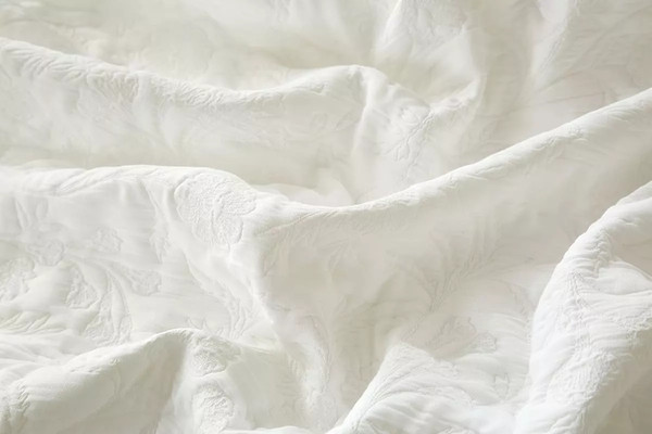 Изображение товара Покрывало Arya Serrate (250x260, белый)