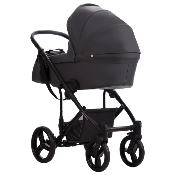 Изображение товара Детская универсальная коляска Bebetto Magnum Light Pro 2 в 1 (04, рама черная)