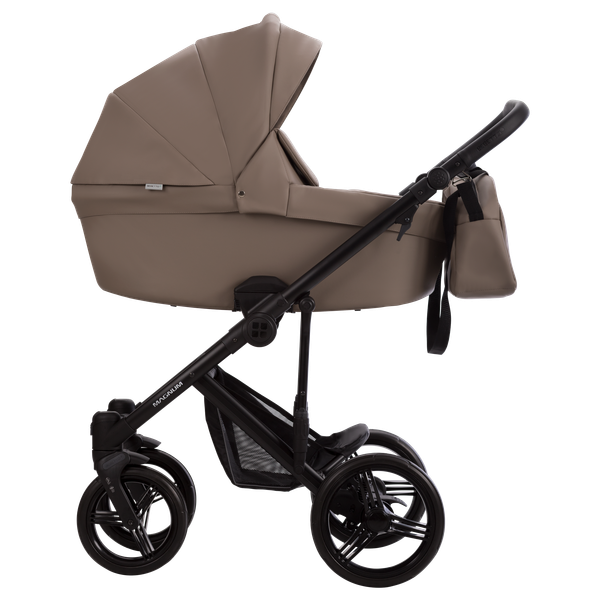 Изображение товара Детская универсальная коляска Bebetto Magnum Light Pro 2 в 1 (05, рама черная)