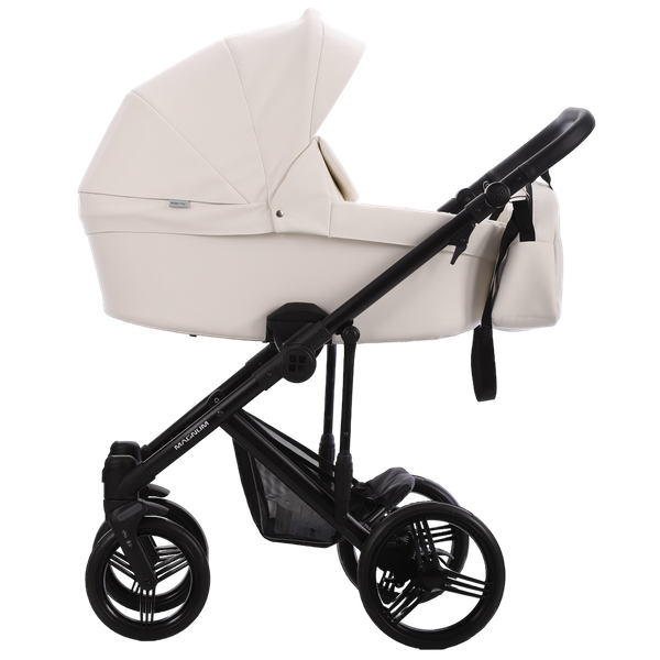 Изображение товара Детская универсальная коляска Bebetto Magnum Light Pro 2 в 1 (07, рама черная)