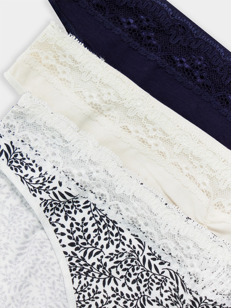 Изображение товара Комплект женских трусов Mark Formelle 412344-3 (р.94, веточки на молочном)