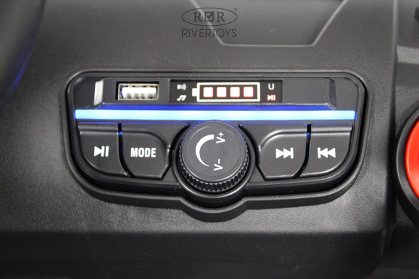 Изображение товара Детский автомобиль RiverToys C777CC (синий)