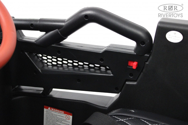 Изображение товара Детский автомобиль RiverToys C111CC (белый)