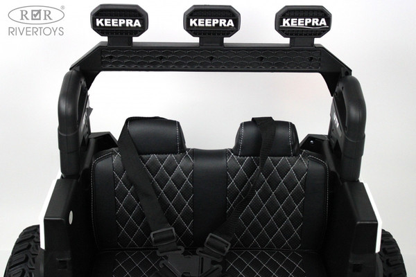 Изображение товара Детский автомобиль RiverToys C111CC (белый)