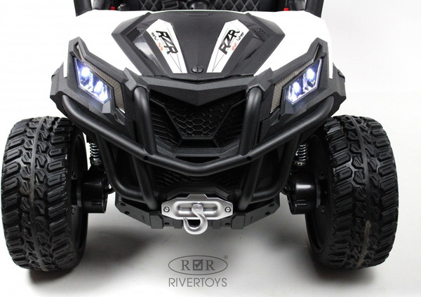 Изображение товара Детский автомобиль RiverToys C111CC (белый)