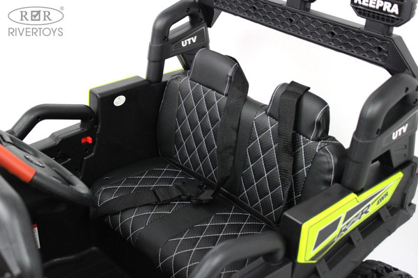 Изображение товара Детский автомобиль RiverToys C111CC (зеленый)