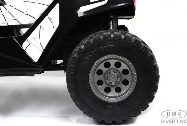 Изображение товара Детский автомобиль RiverToys A707AA LUX 4WD (белый Spider)