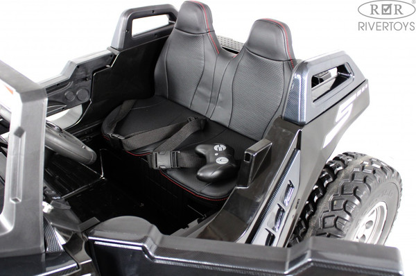 Изображение товара Детский автомобиль RiverToys A707AA LUX 4WD (черный карбон)