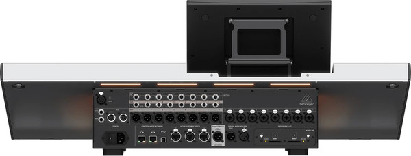 Изображение товара Микшерный пульт Behringer Wing