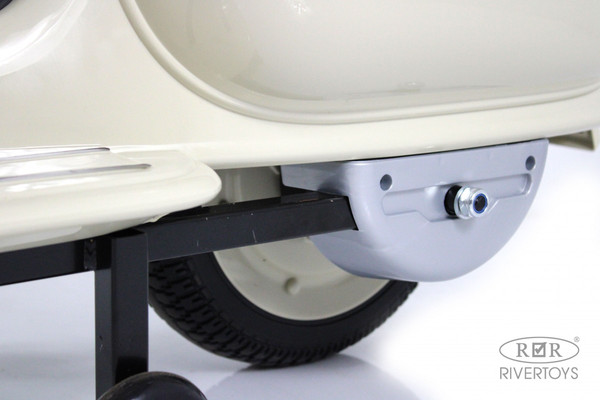 Изображение товара Детский мотоцикл RiverToys Vespa / M888MM (серый)