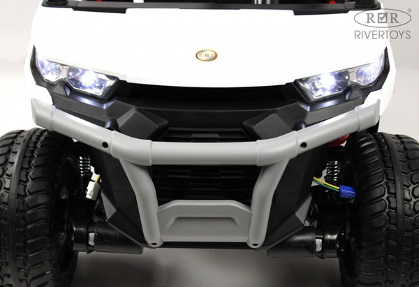 Изображение товара Детский автомобиль RiverToys H005HH (белый)