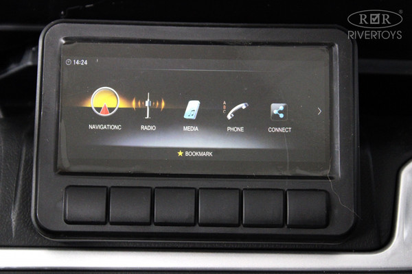 Изображение товара Детский автомобиль RiverToys Mercedes Benz G63 Y777YY (белый)