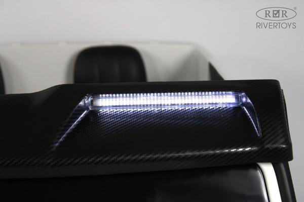 Изображение товара Детский автомобиль RiverToys Mercedes Benz G63 Y777YY (белый)